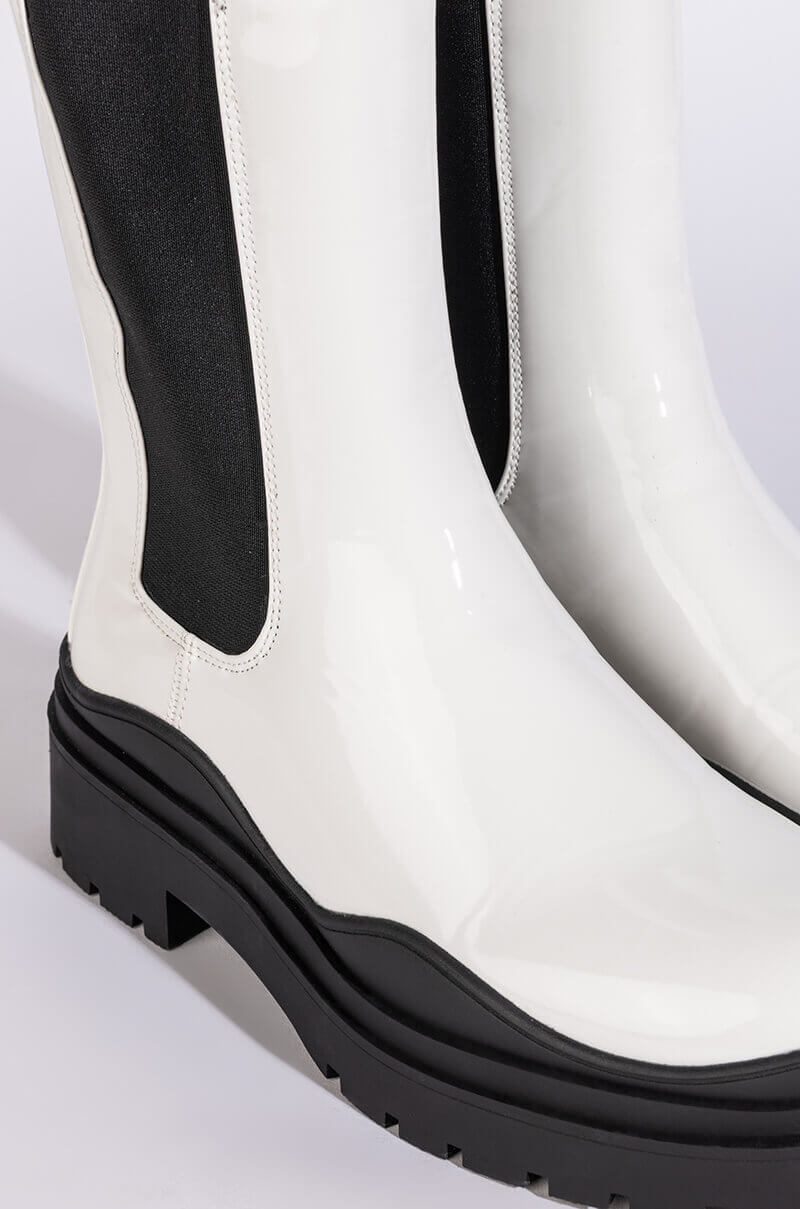 AZALEA WANG GHOSTED FLATFORM CHELSEA BOOT IN BLACK WHITE