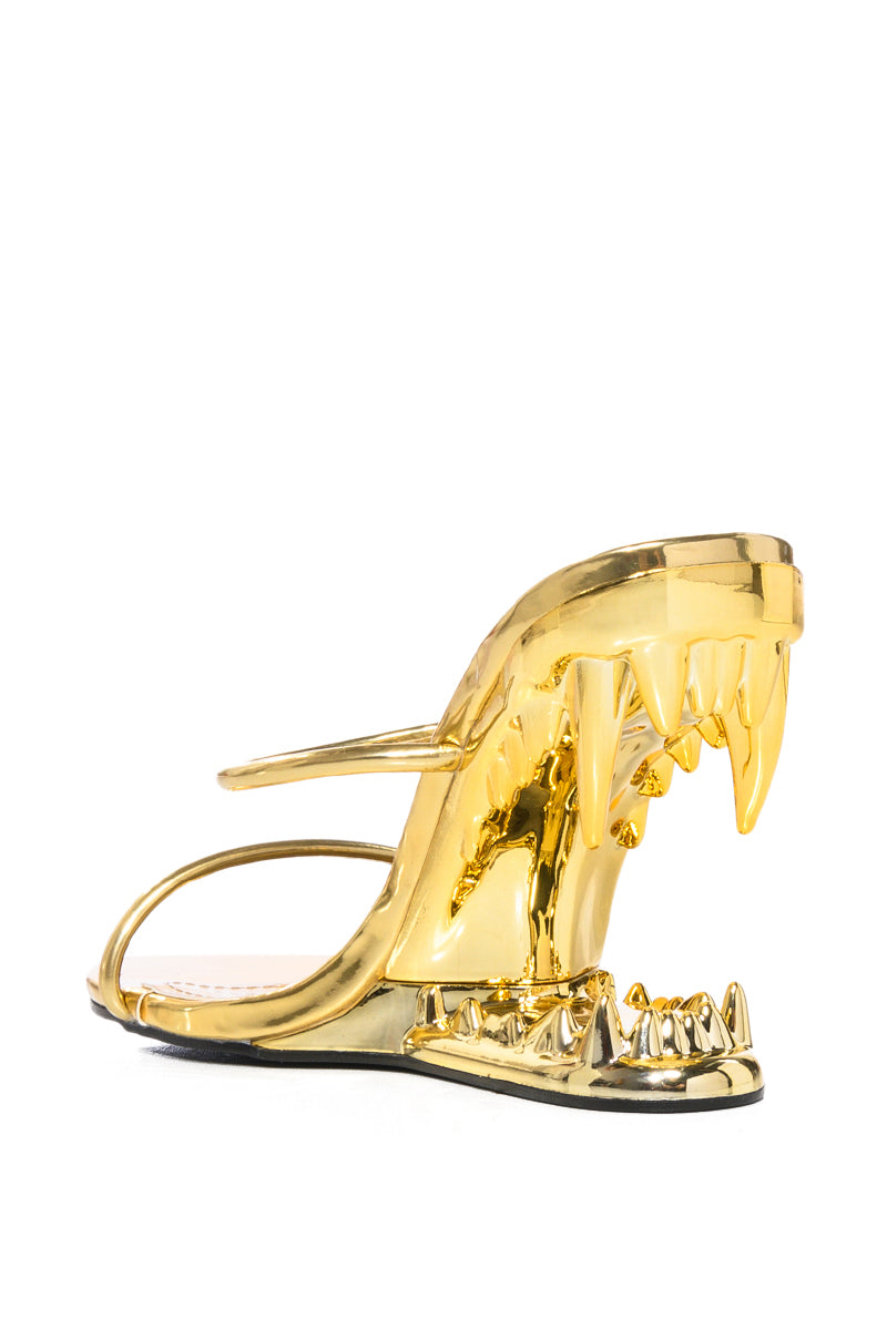 KADIN GOLD TEETH SANDAL