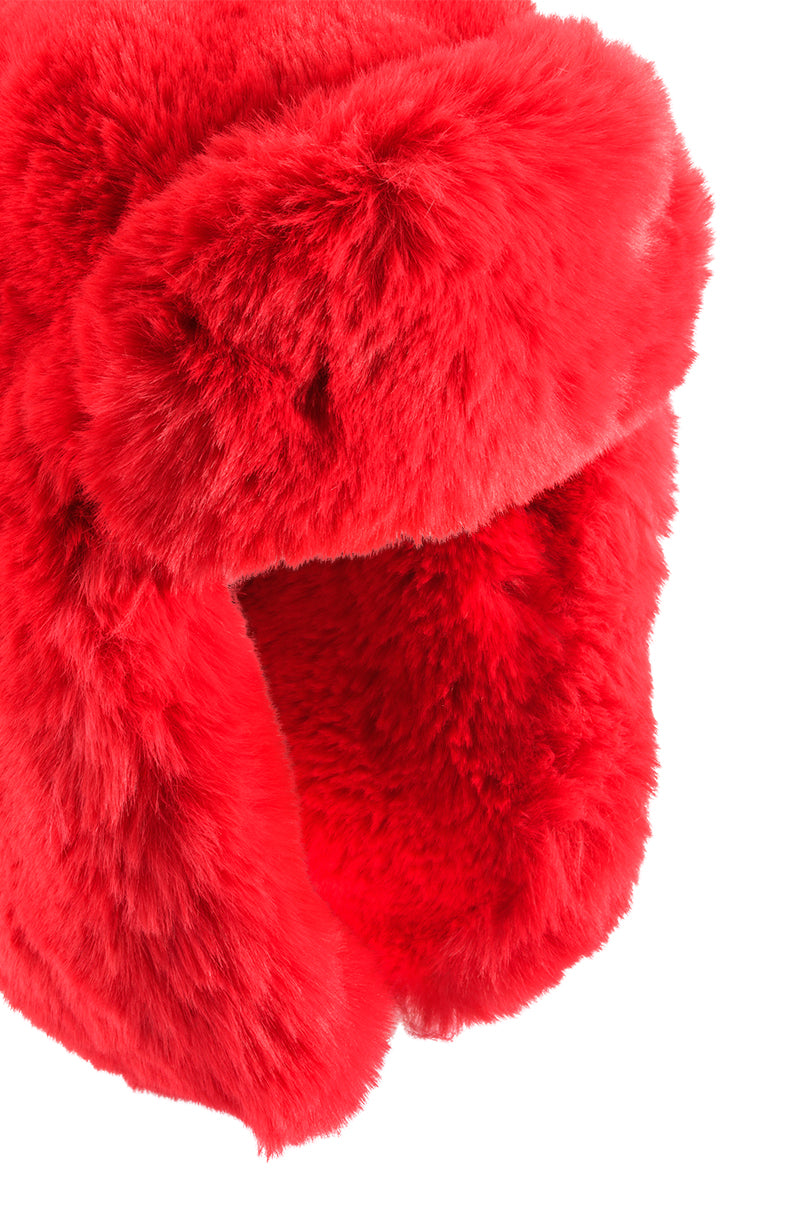 AVI FAUX FUR HAT IN RED