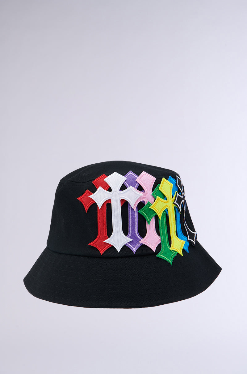 CROSSED PATCH BUCKET HAT