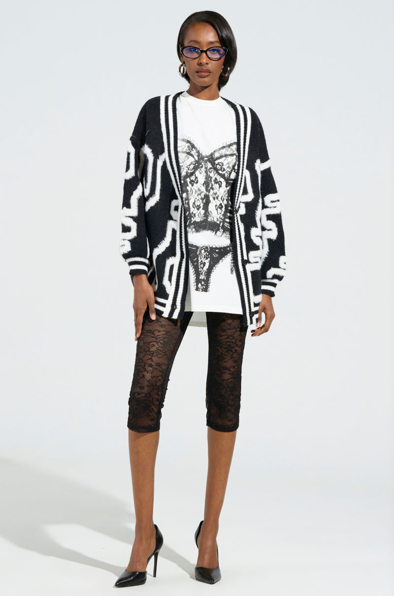 ABSTRACT LOVER OVERSIZED CARDIGAN IN BLACK WHITE