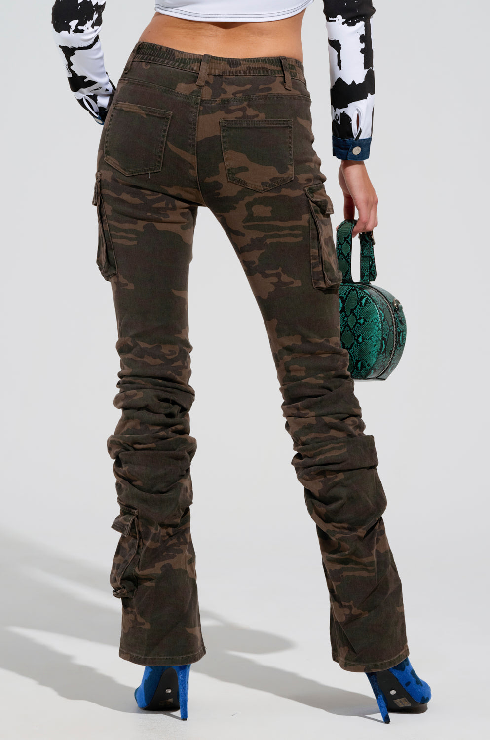 MAKE A MOVE CAMO PANT