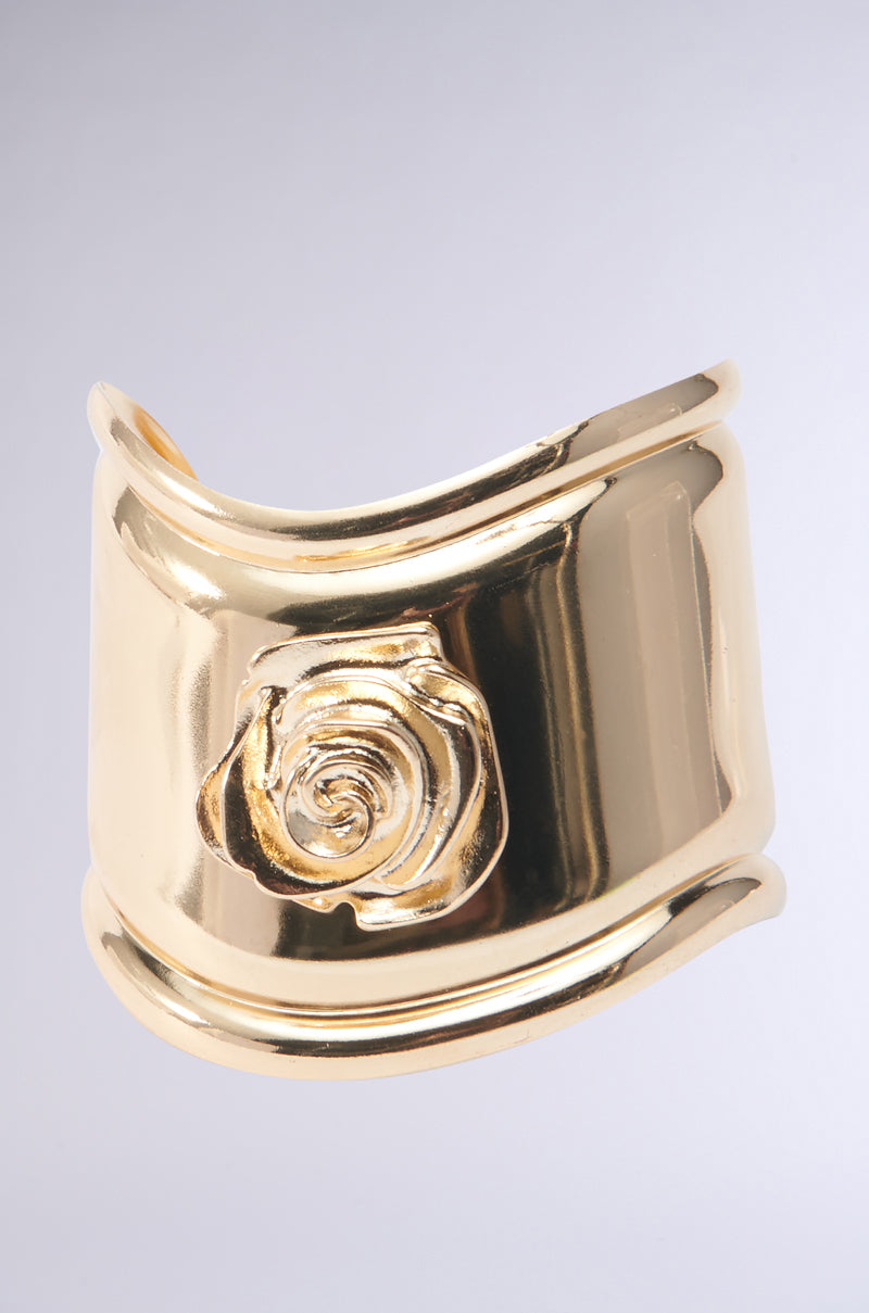 SEAL WITH A ROSE BRACELET CUFF