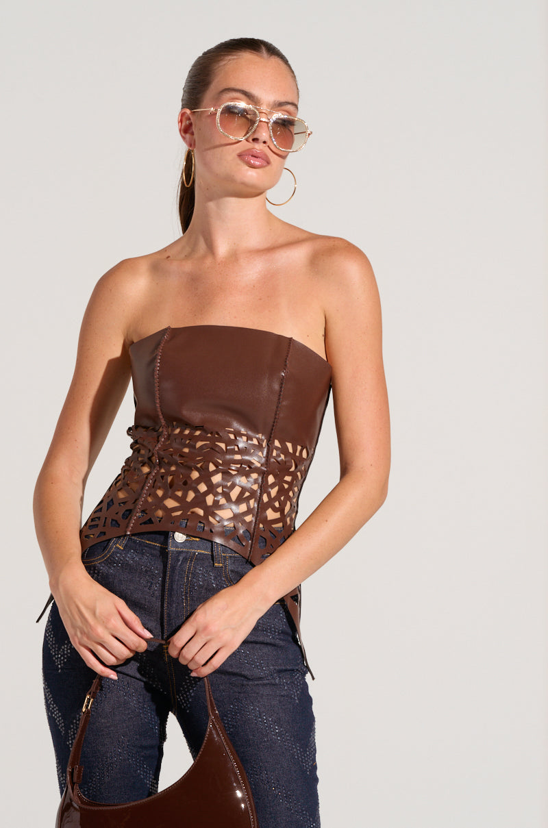 COWGIRL DREAMS STRAPLESS CUTOUT TOP