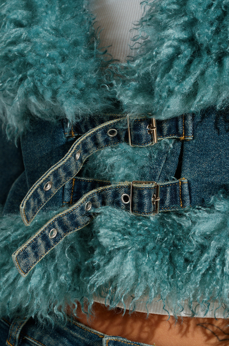 SIT PRETTY FUR TRIM DENIM JACKET