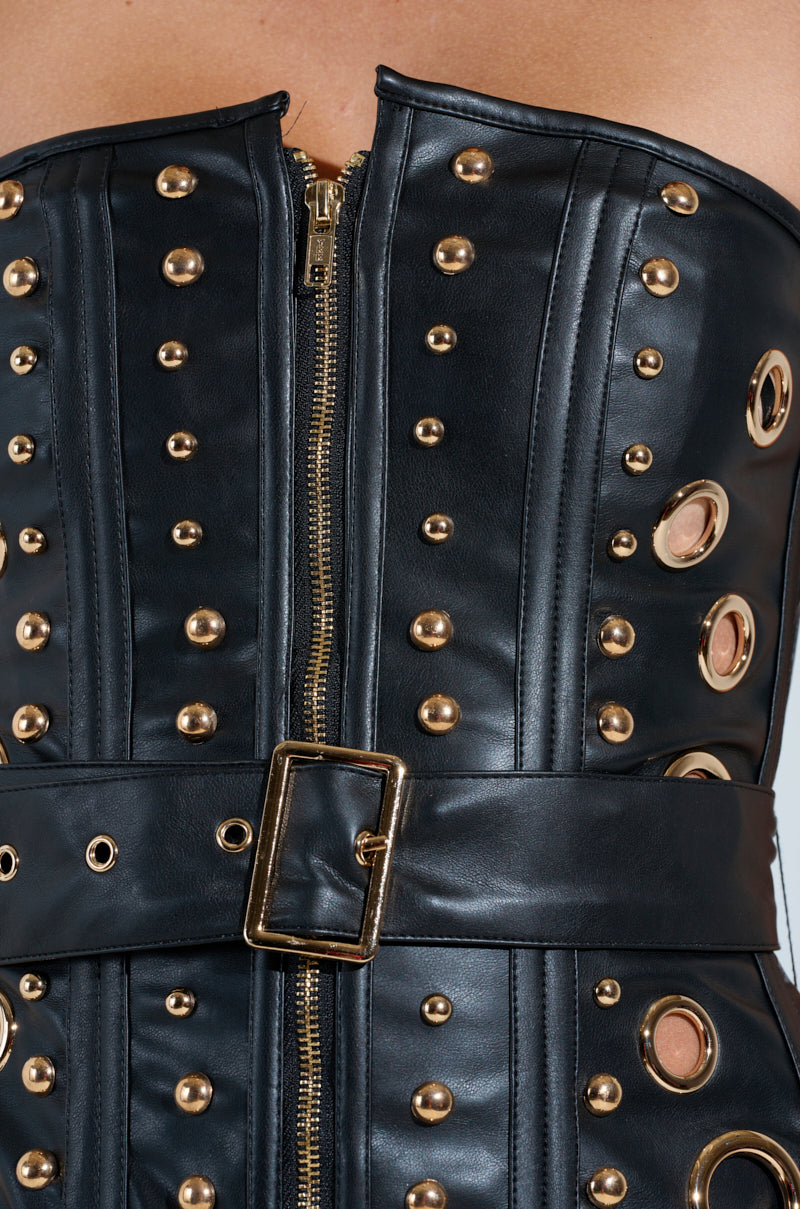 DW STUDDED CORSET