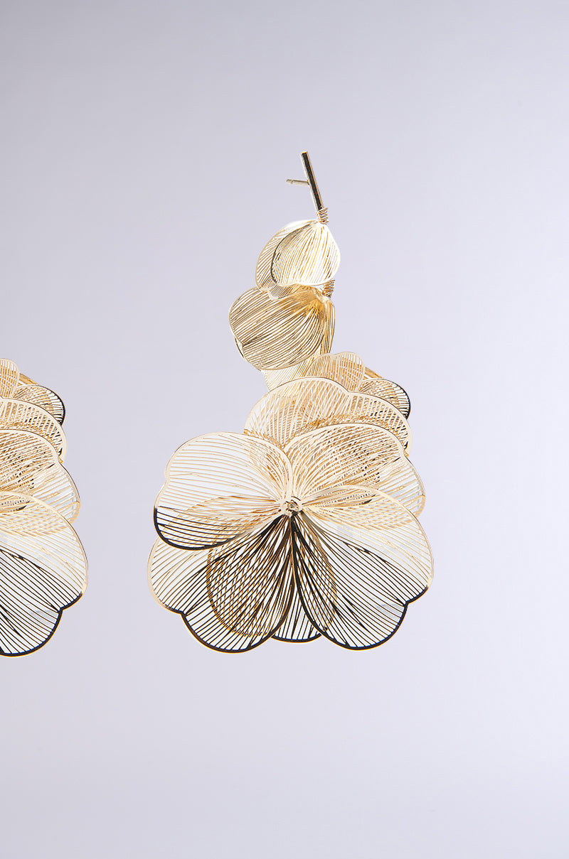 RAYRAY STATEMENT EARRING