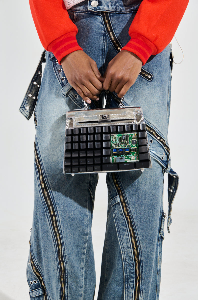 TYPE IT OUT KEYBOARD PURSE