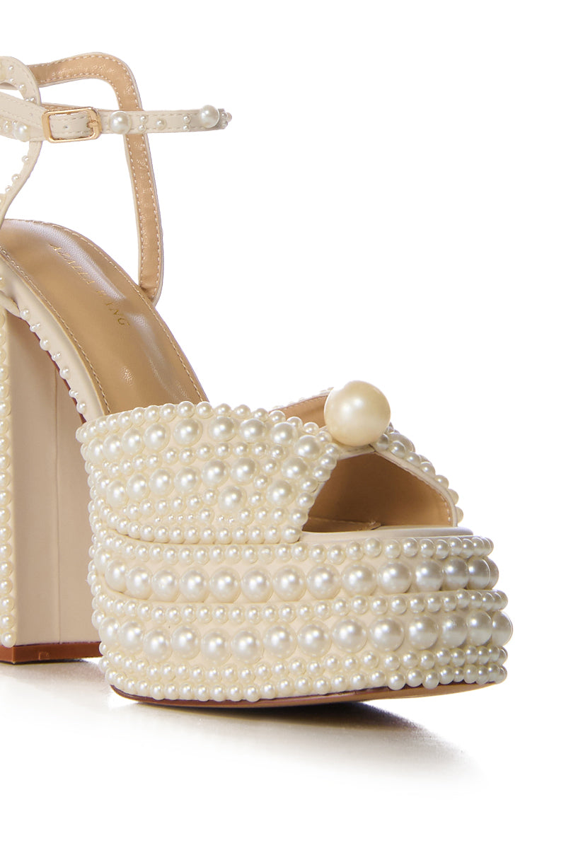 AZALEA WANG BRISSA PEARL PLATFORM SANDAL