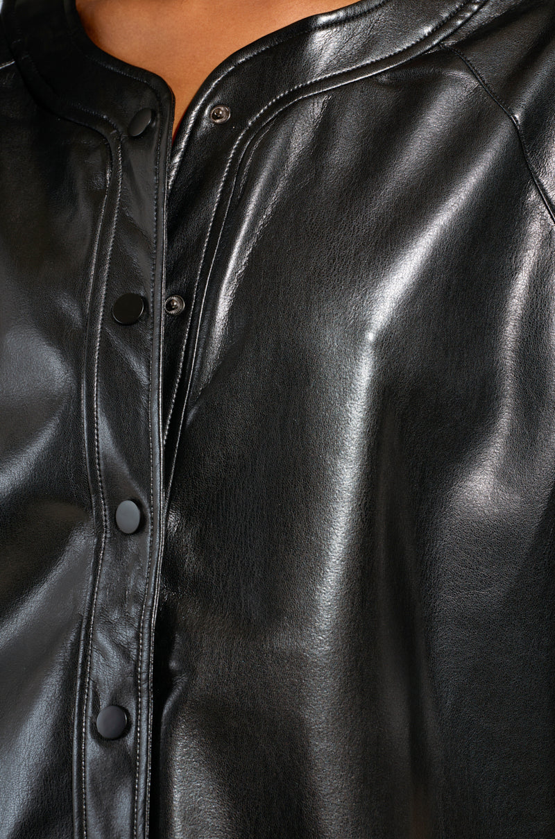 EXTRA BUTTER LEATHER BUTTON DOWN