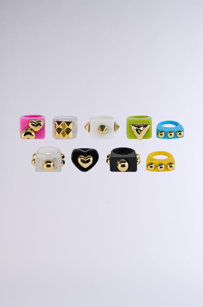 ESSENTIAL COLORED RING STACK