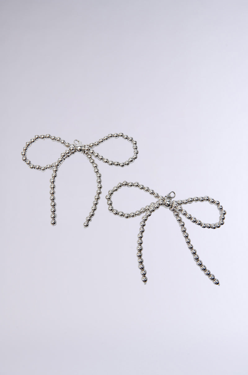 TRENDY CLIP ON CHARMS