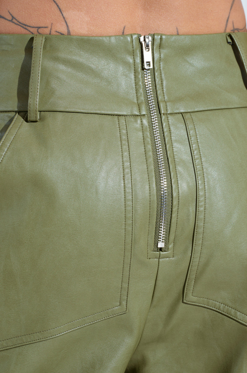 AMY TROUSER IN OLIVE