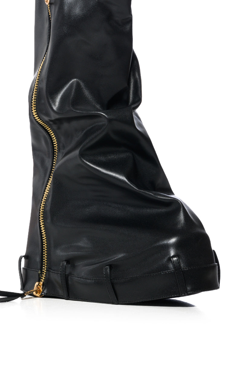 LOXODO BLACK PU FOLD OVER BOOT