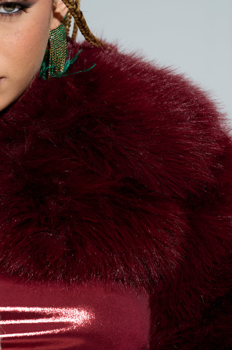 LEILA ULTRA CROP FAUX FUR IN BURGUNDY