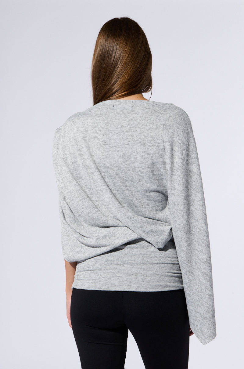 MARIAH COLD SHOULDER SWEATER