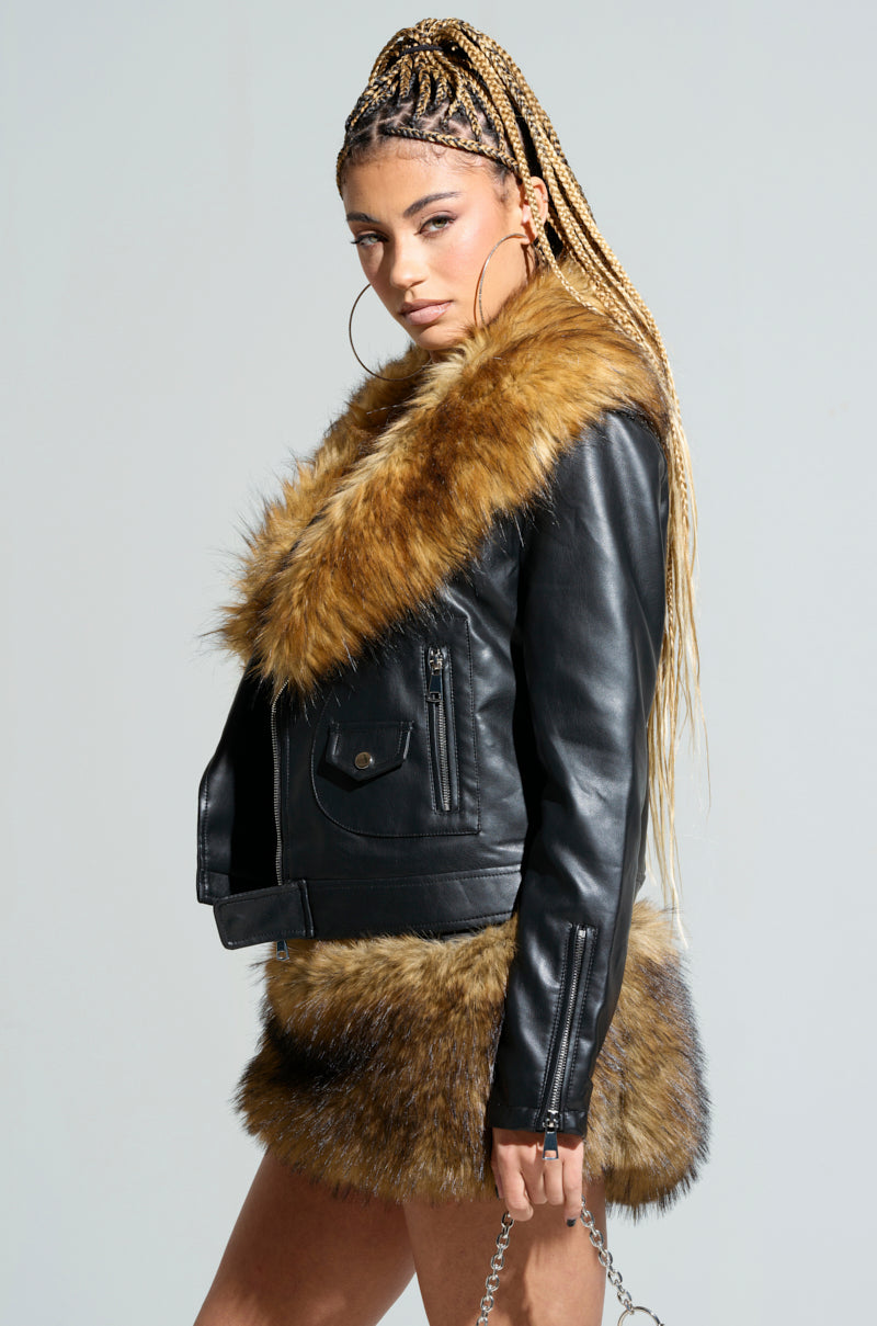 AUSSY FUR COLLAR MOTO