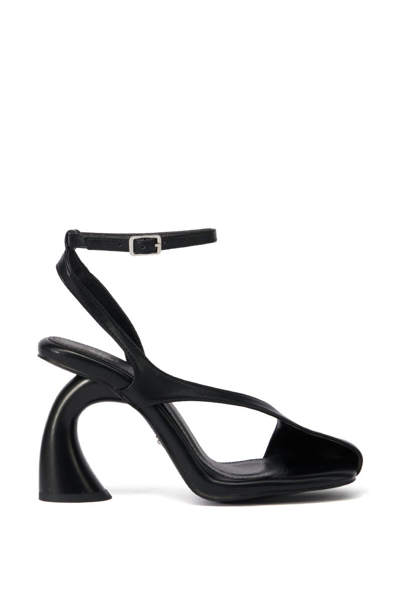 AZALEA WANG BUICK BLACK PEEPING TOE PUMP