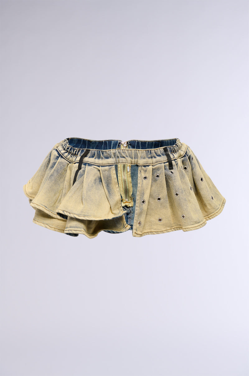 NEVER JADED WASHED DENIM BELT SKIRT IN YELLOW