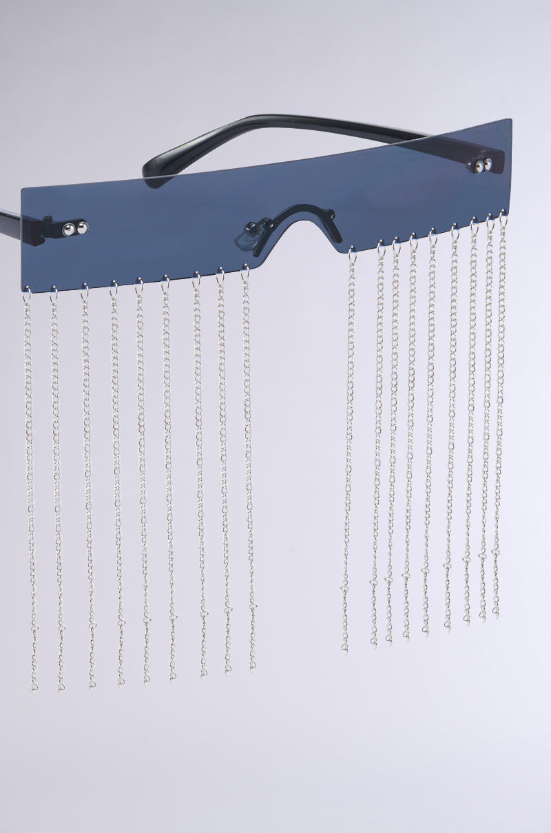 CHAIN TEARS SUNGLASSES