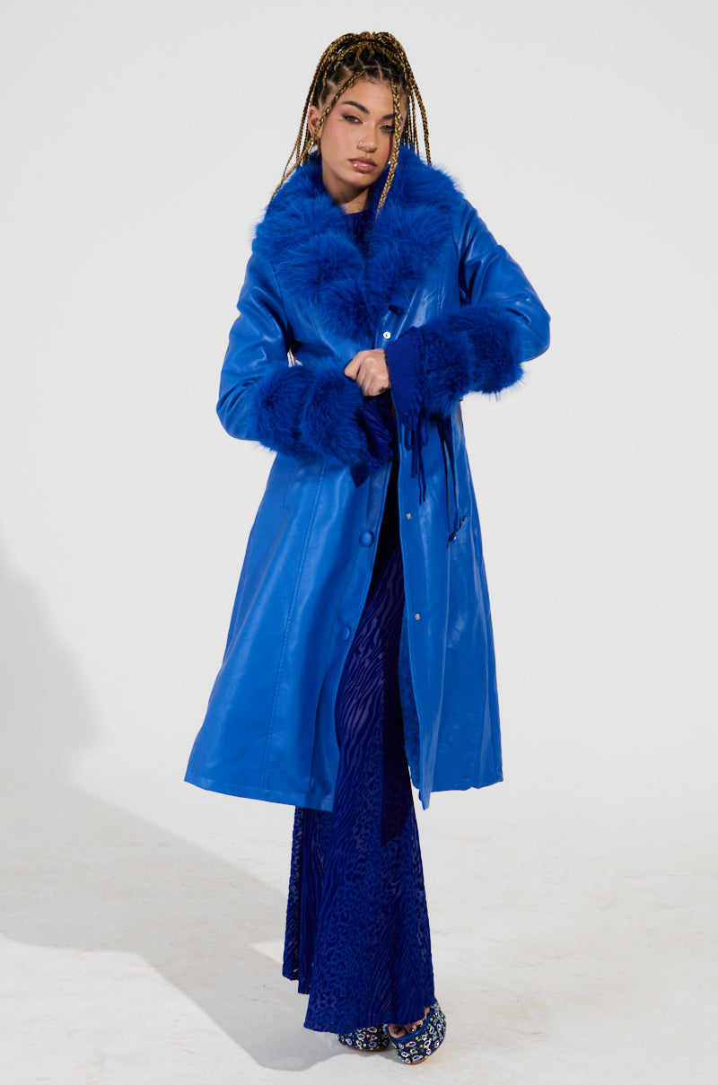 NEW KAYA FUR LINED TRENCH IN BLUE