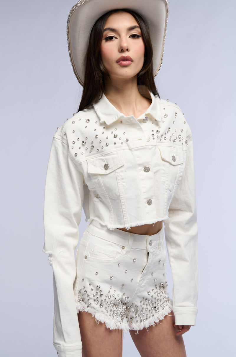 CROPPED WHITE DENIM EMBELLISHED JACKET