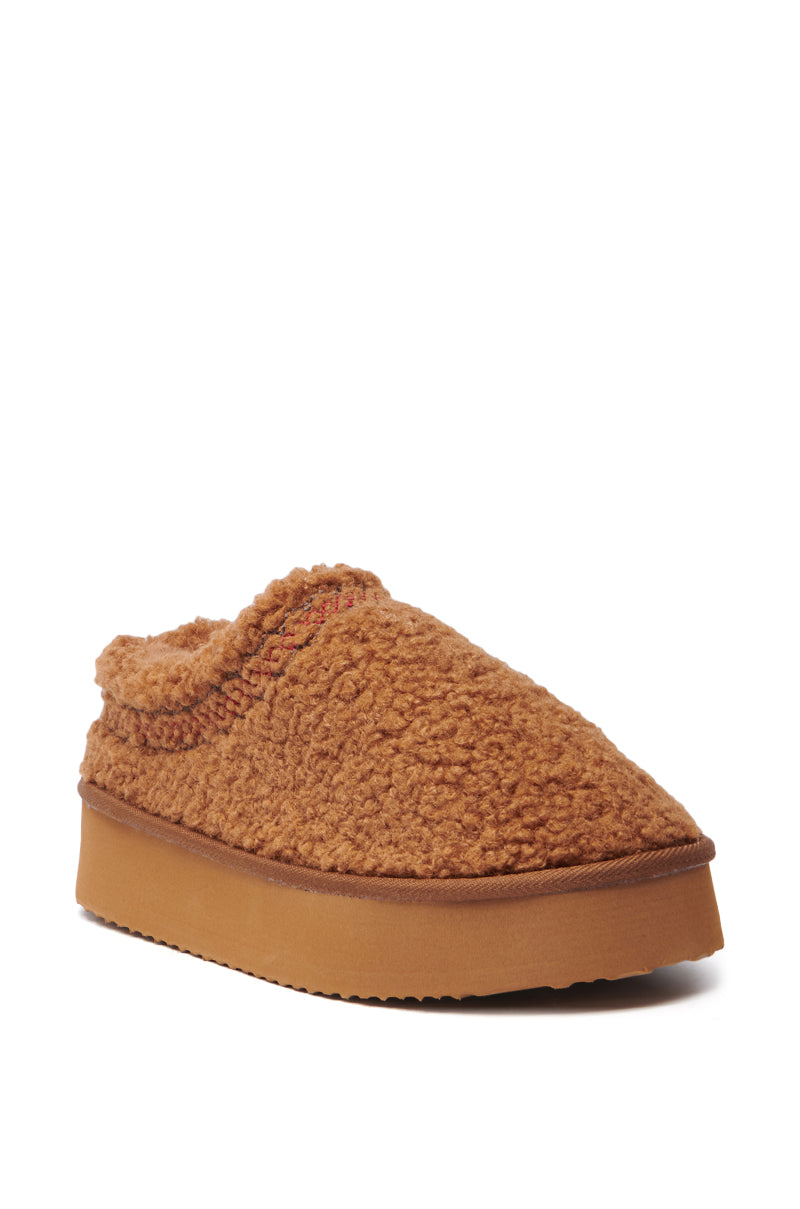 AZALEA WANG DAMARI CHESTNUT FLAT