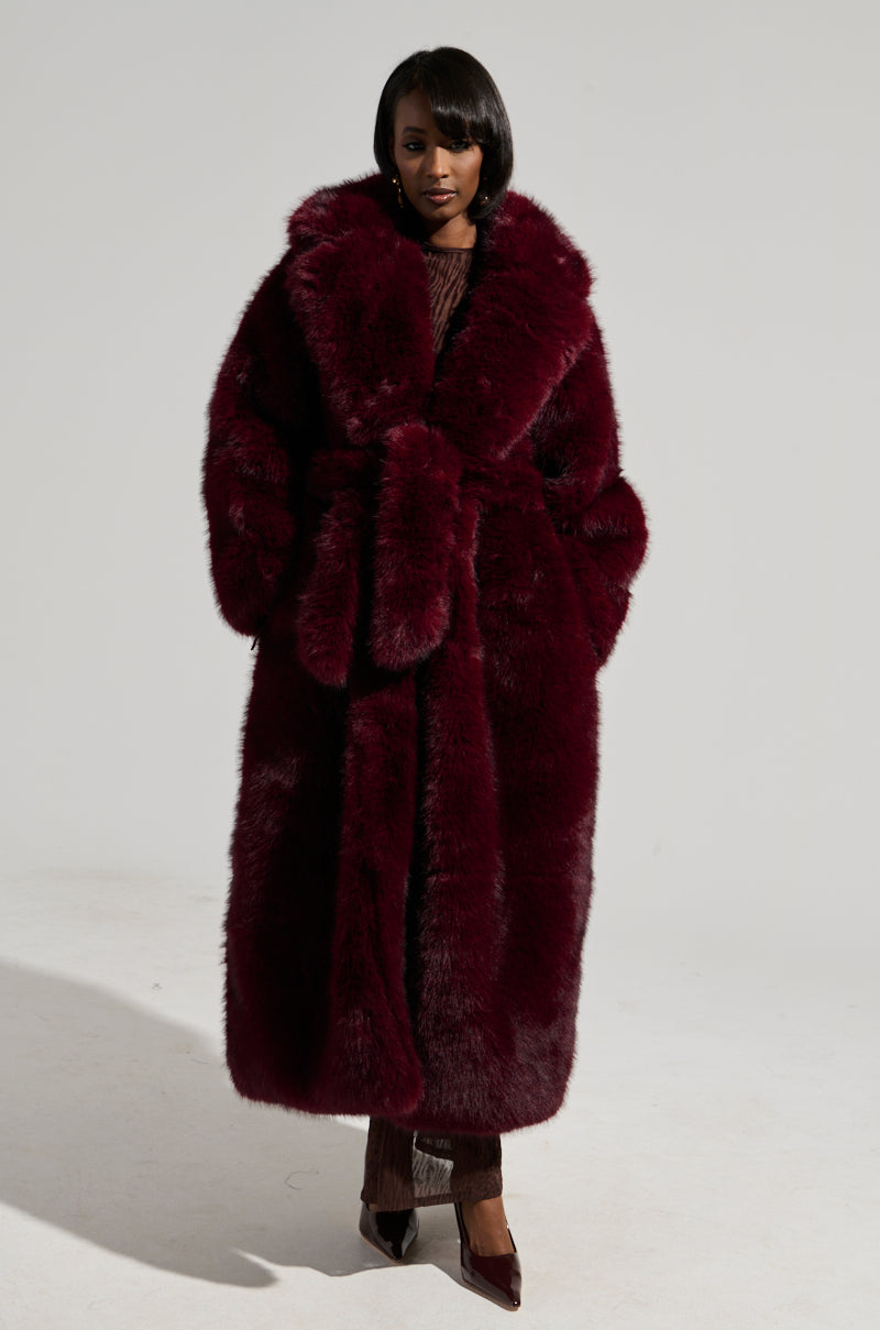 DAYANNE FAUX FUR TRENCH IN WINE