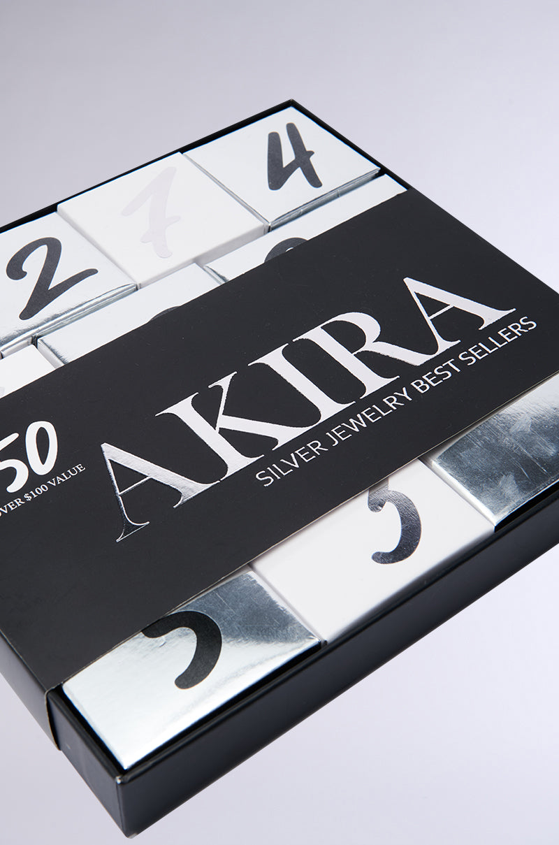 AKIRA ULTIMATE JEWELRY ADVENT CALENDAR