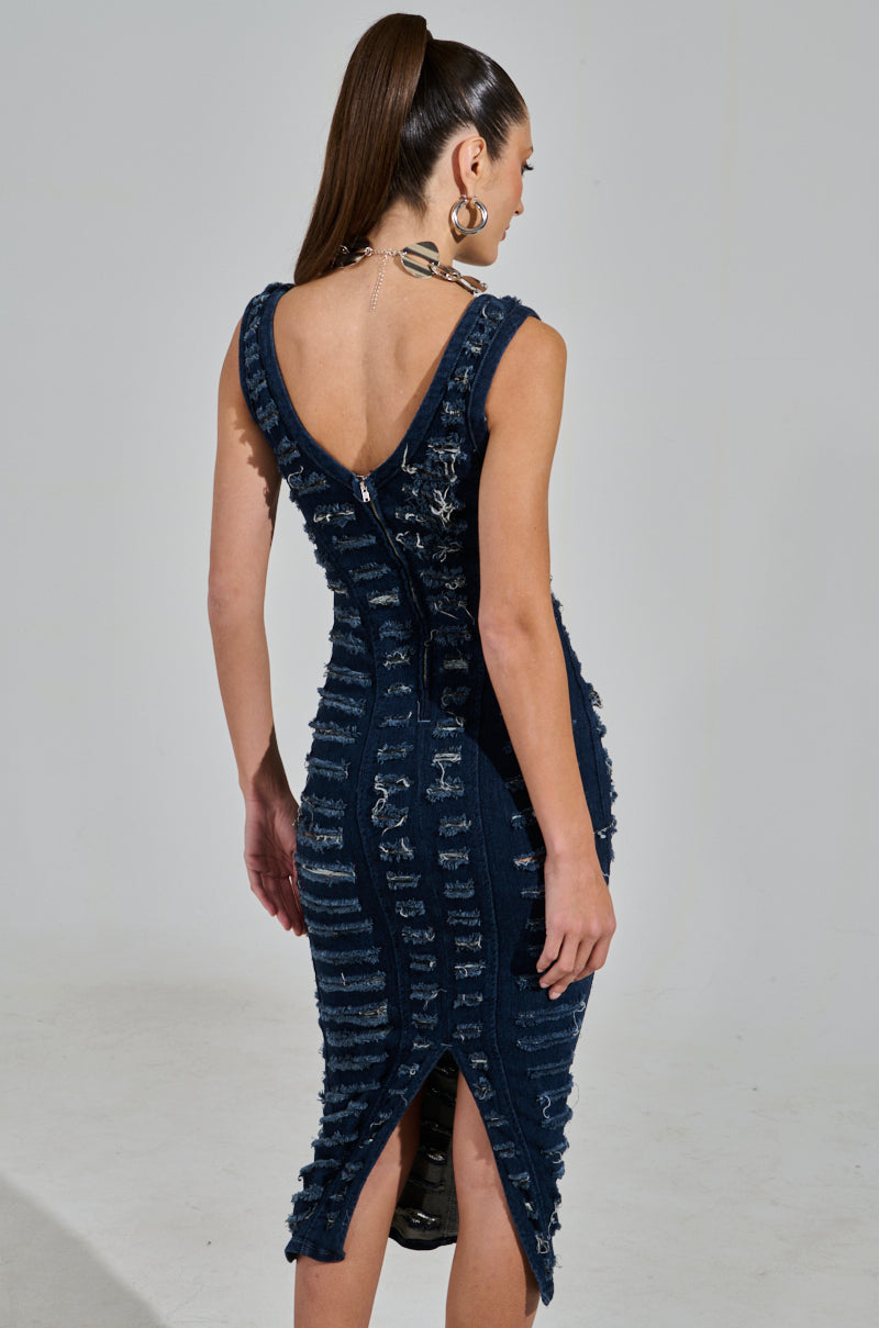 SHE'S GOT IT SHREDDED DENIM MIDI DRESS IN DARK BLUE