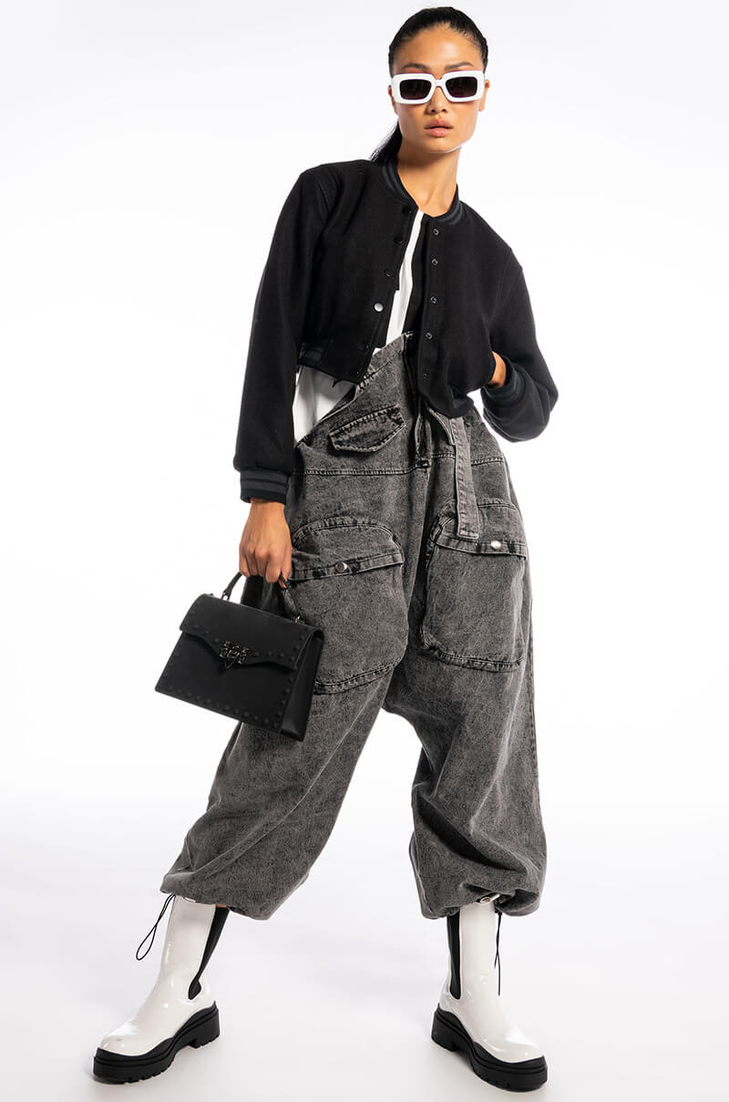 JUST LIKE THAT BAGGY FIT OVERALLS IN CHARCOAL