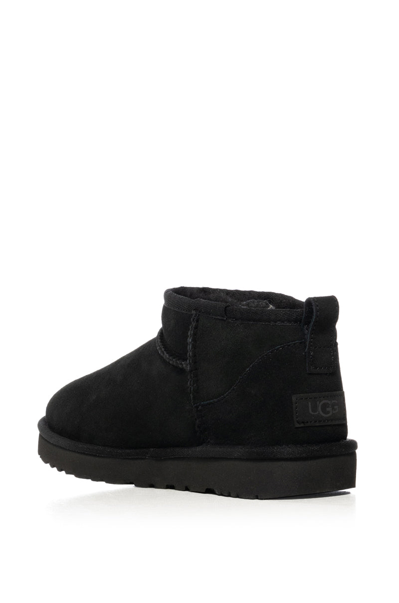 UGG ULTRA MINI BOOTIE IN BLACK