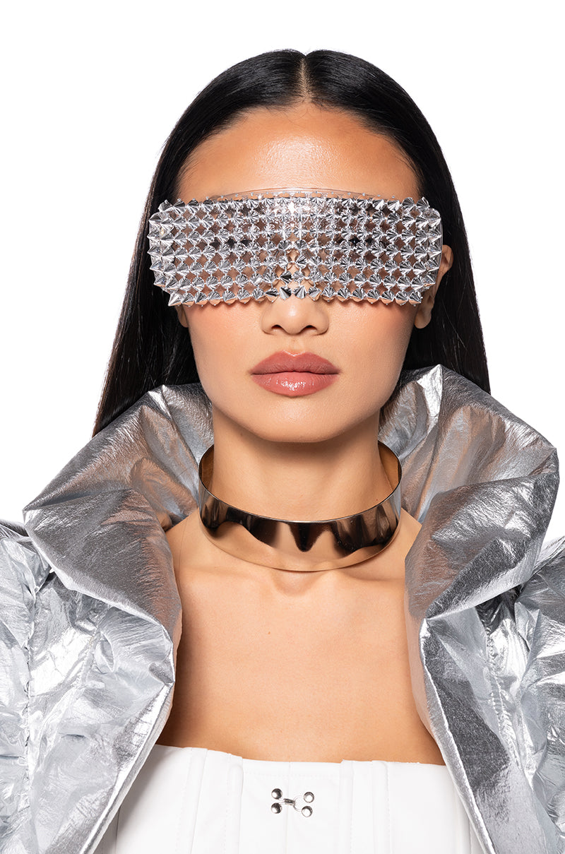 STUDDED VISION GLASSES