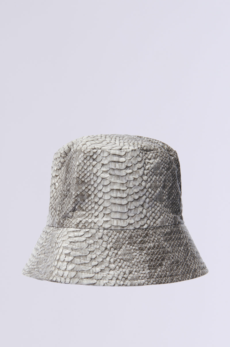 TINA SNAKE BUCKET HAT