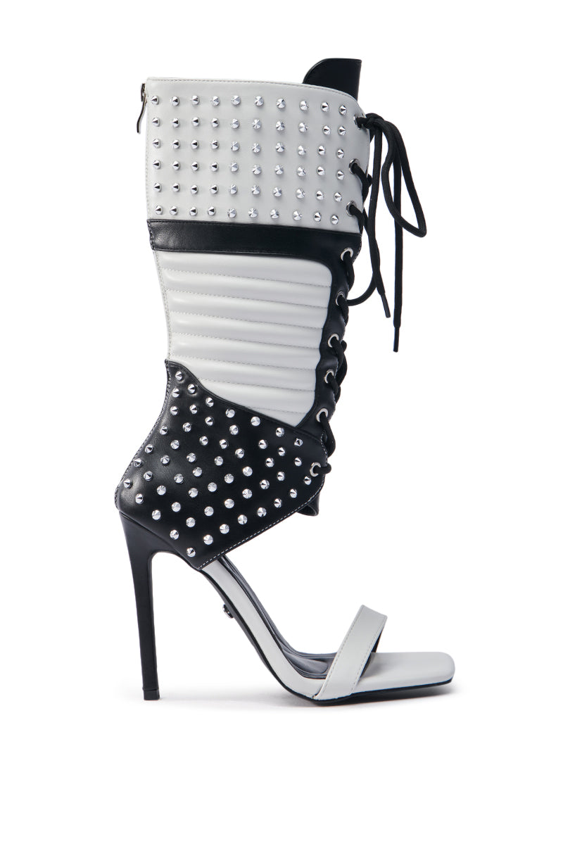 AZALEA WANG ALBERTO WHITE AND BLACK GLADIATOR SPORTY BOOT