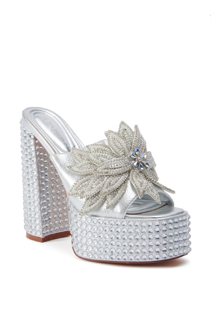 AZALEA WANG MAZU SILVER SANDAL