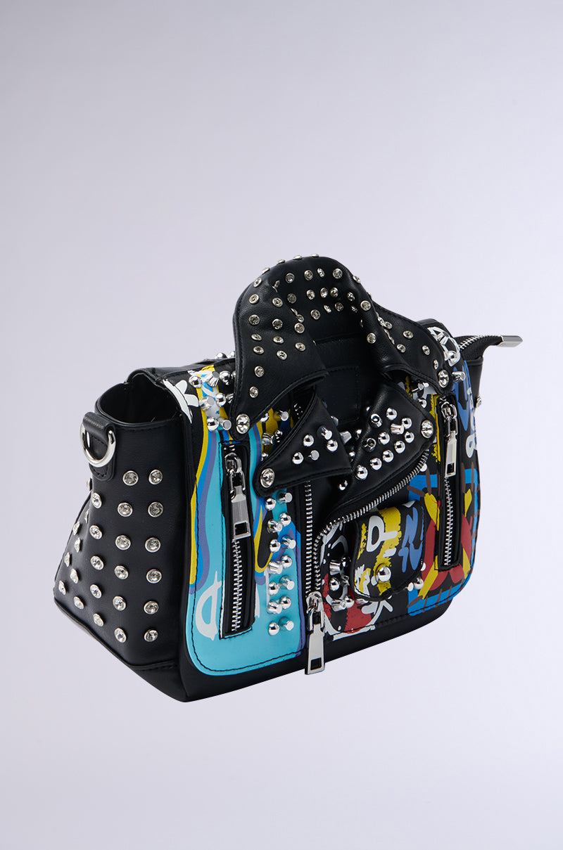 REALLY LIKE THAT PAINTED MOTO BAG