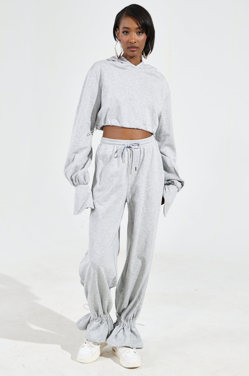 A CALM FLEX JOGGER PANT IN HEATHER GREY