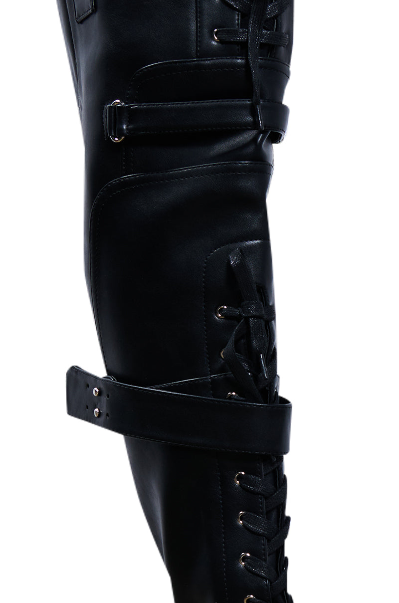 AZALEA WANG SHALE BLACK LACE UP BOOT