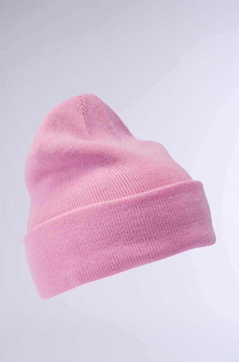 CLASSIC KNIT BEANIE IN LIGHT PINK