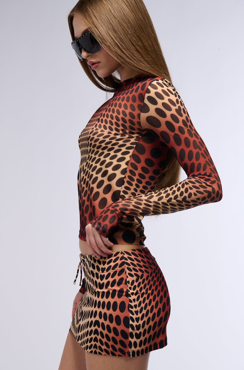 ABLE TO SEE LONG SLEEVE MESH PRINT TOP