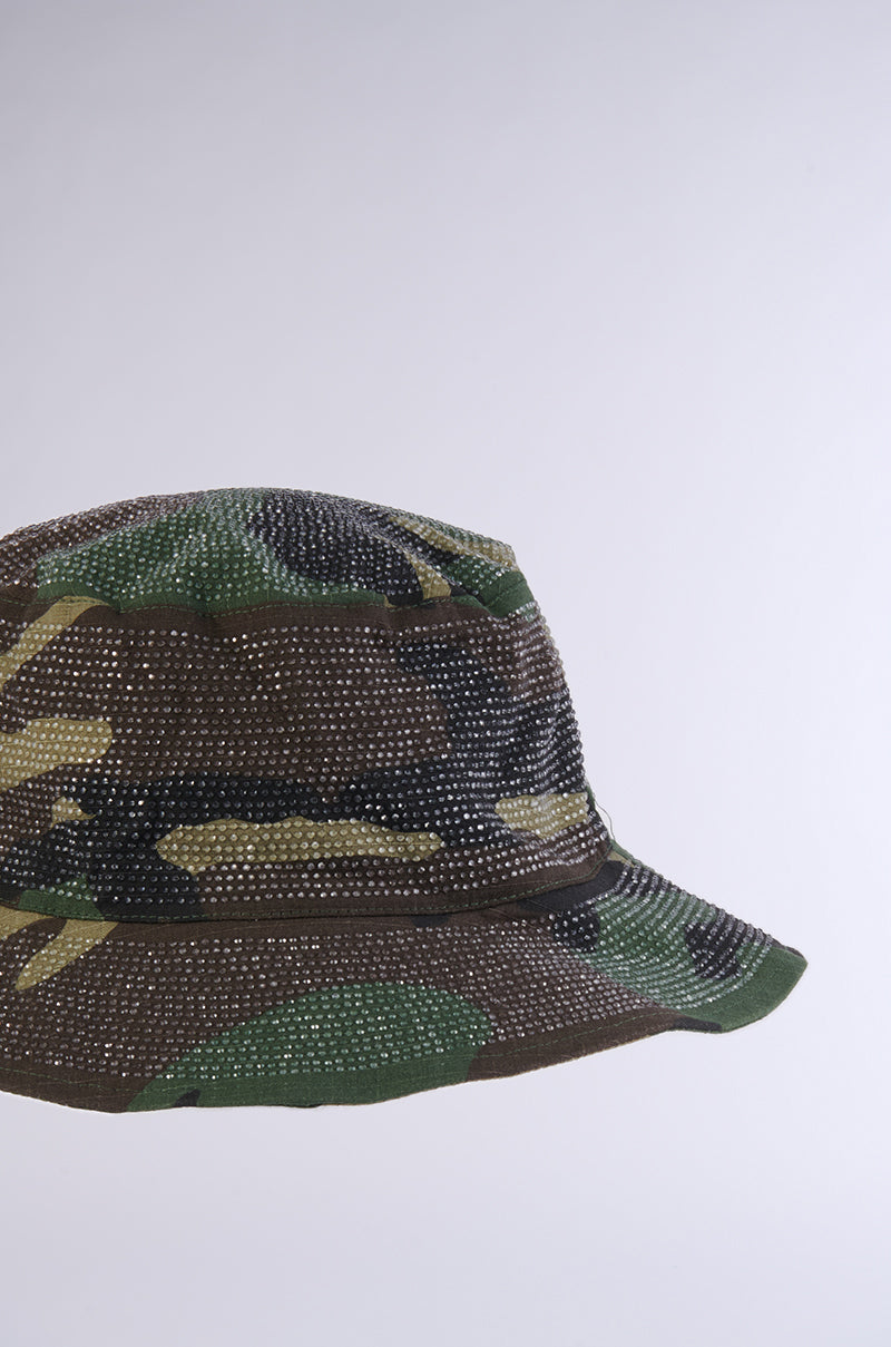 U SEE ME BLING CAMO BUCKET HAT