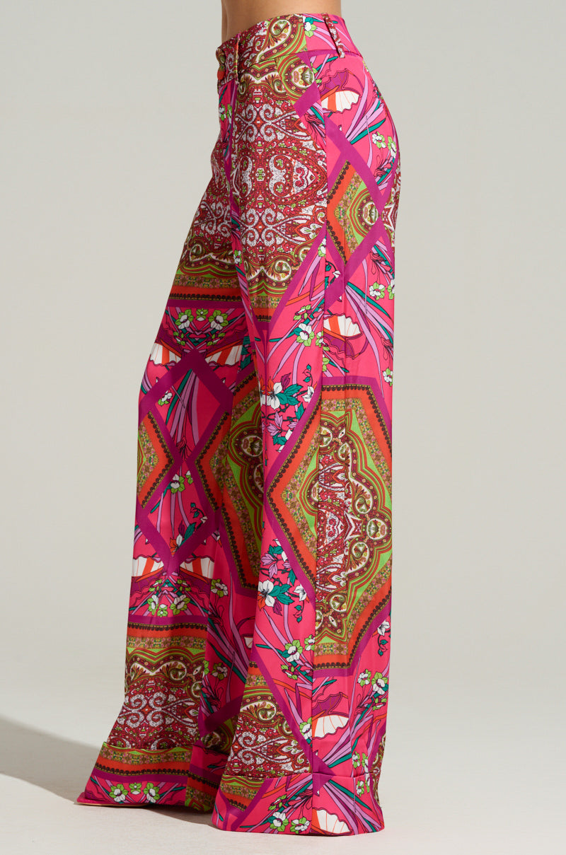 MOVE AND SHAKE TROUSER IN PINK MULTI