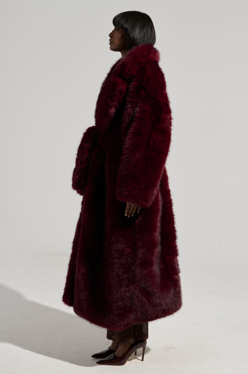 DAYANNE FAUX FUR TRENCH IN WINE