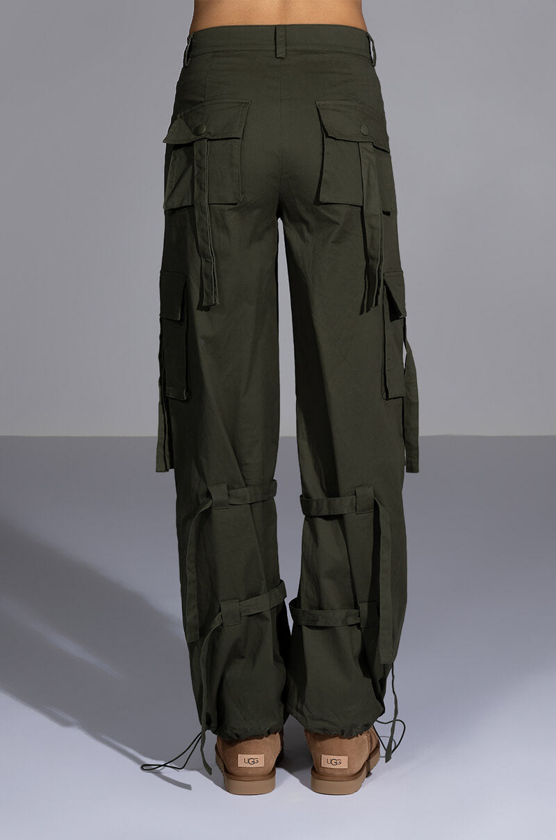 IT IS BACK CARGO PANTS