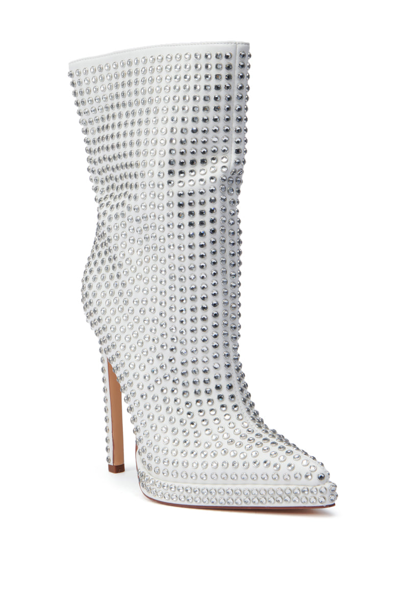 AZALEA WANG JUBAL WHITE EMBELLISHED BOOTIE