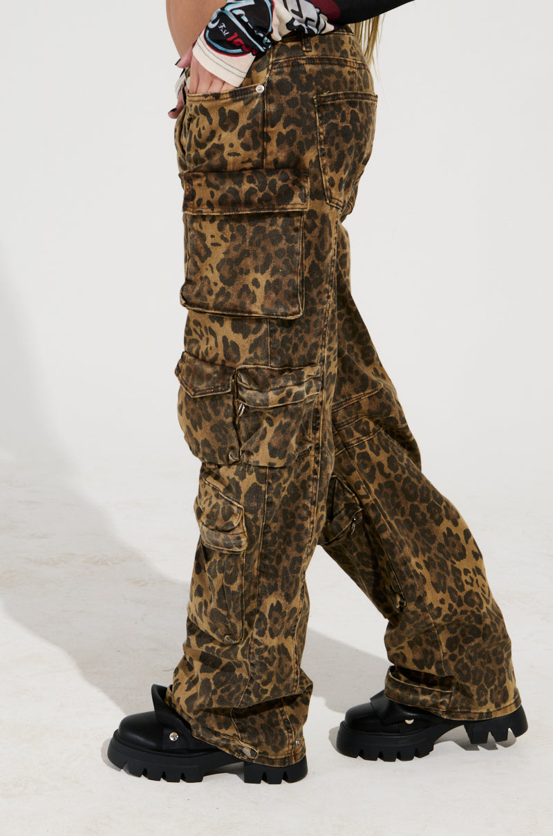 THE ULTIMATE LEOPARD CARGO PANT