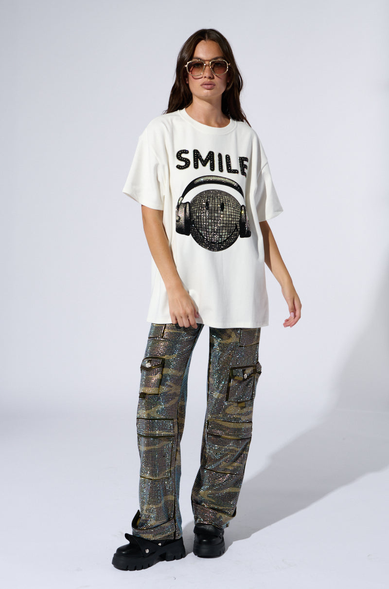 SMILE RHINESTONE DETAIL OVERSIZED TSHIRT IN WHITE