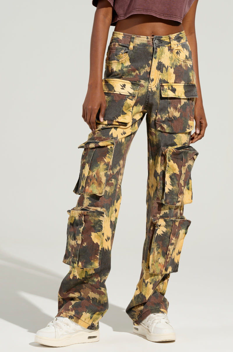 FLYING HIGH CAMO PANT