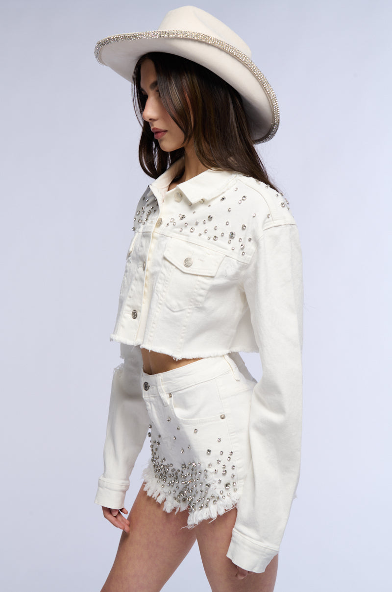 CROPPED WHITE DENIM EMBELLISHED JACKET